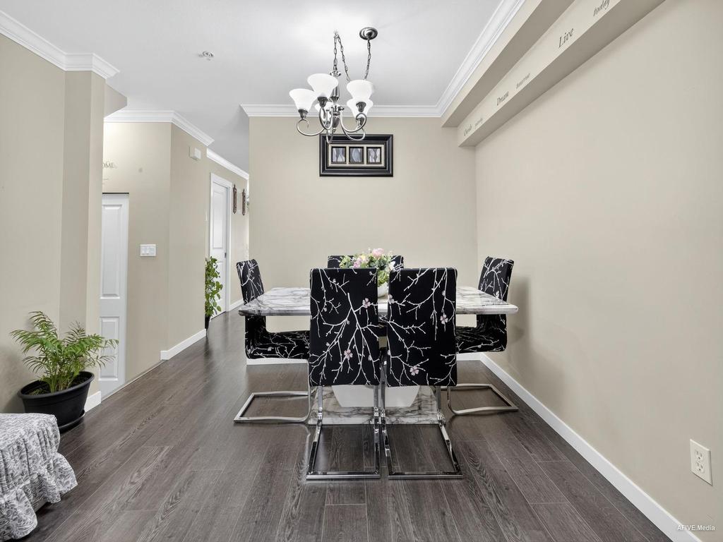 Listing Image for R3046632