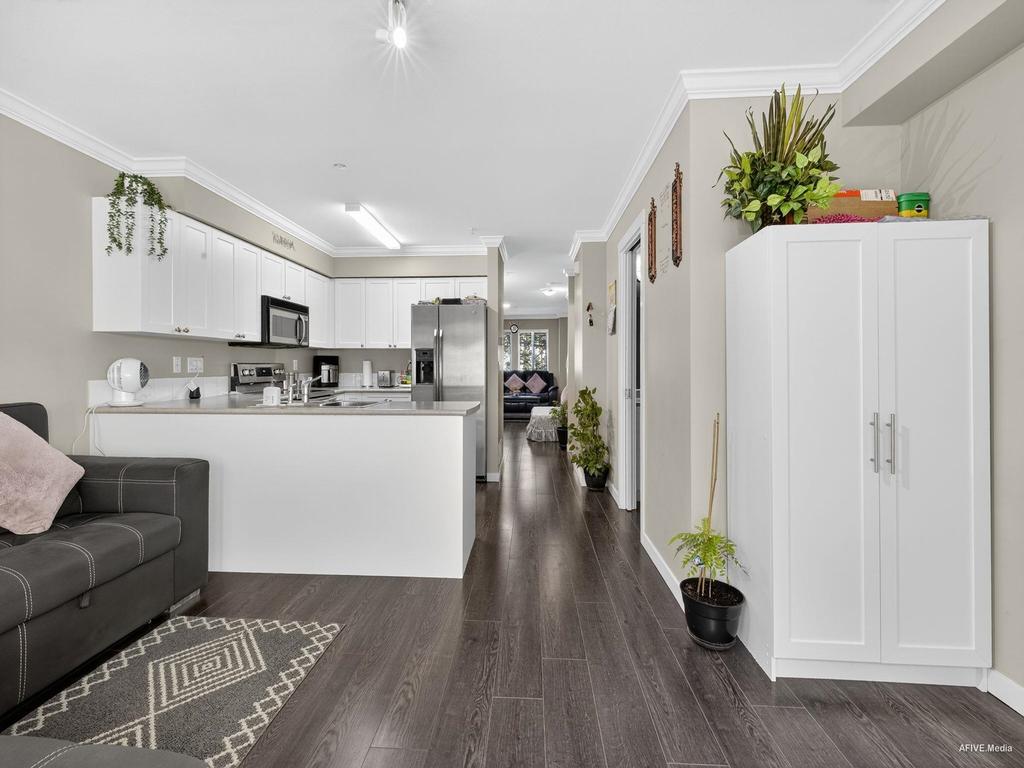 Listing Image for R3046632