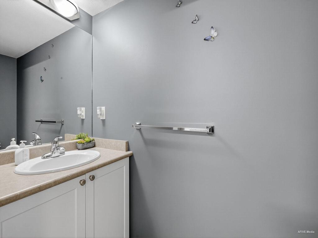 Listing Image for R3046632