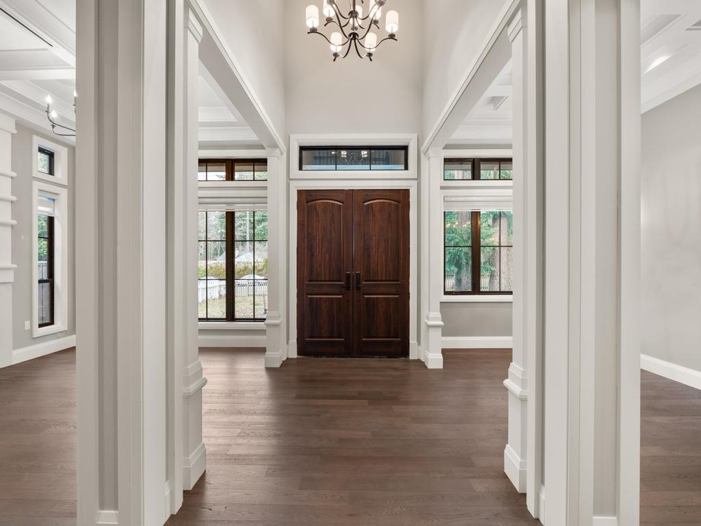 Listing Image for R3046834