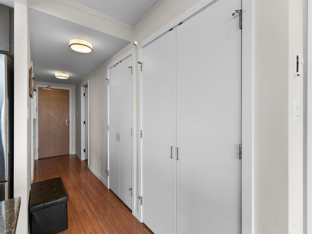 Listing Image for R3046967