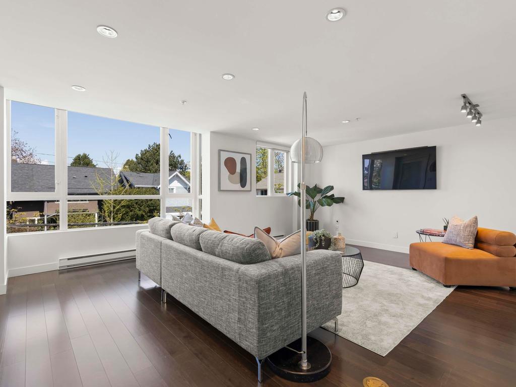 Listing Image for R3047165