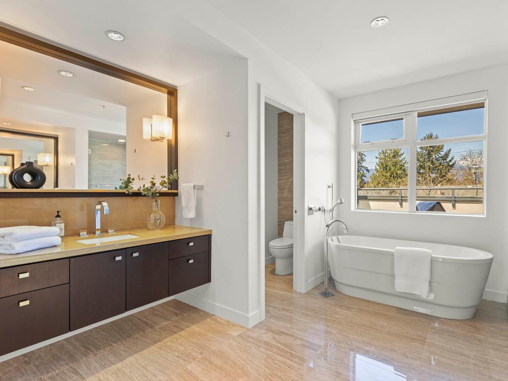 Listing Image for R3047165