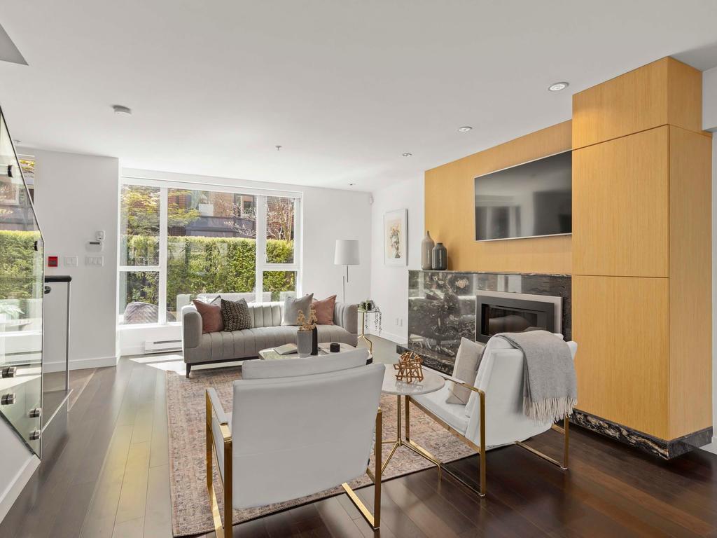 Listing Image for R3047165