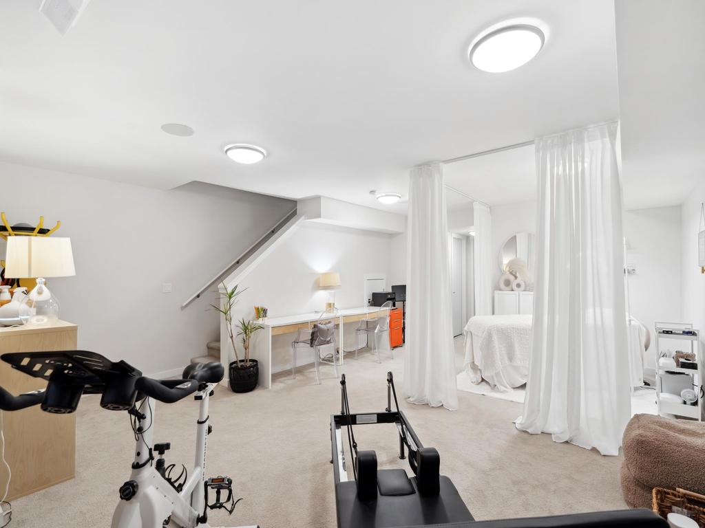 Listing Image for R3047852