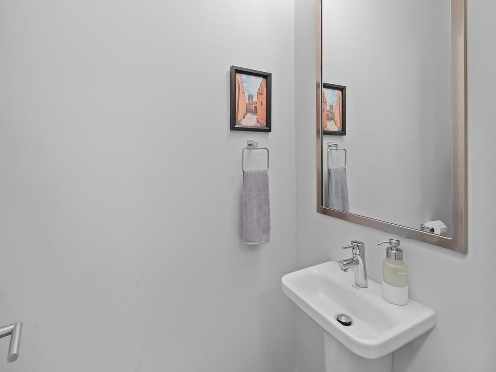 Listing Image for R3047852