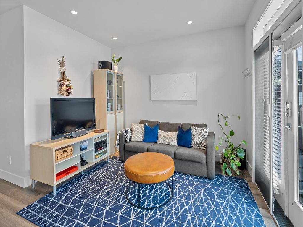 Listing Image for R3047852