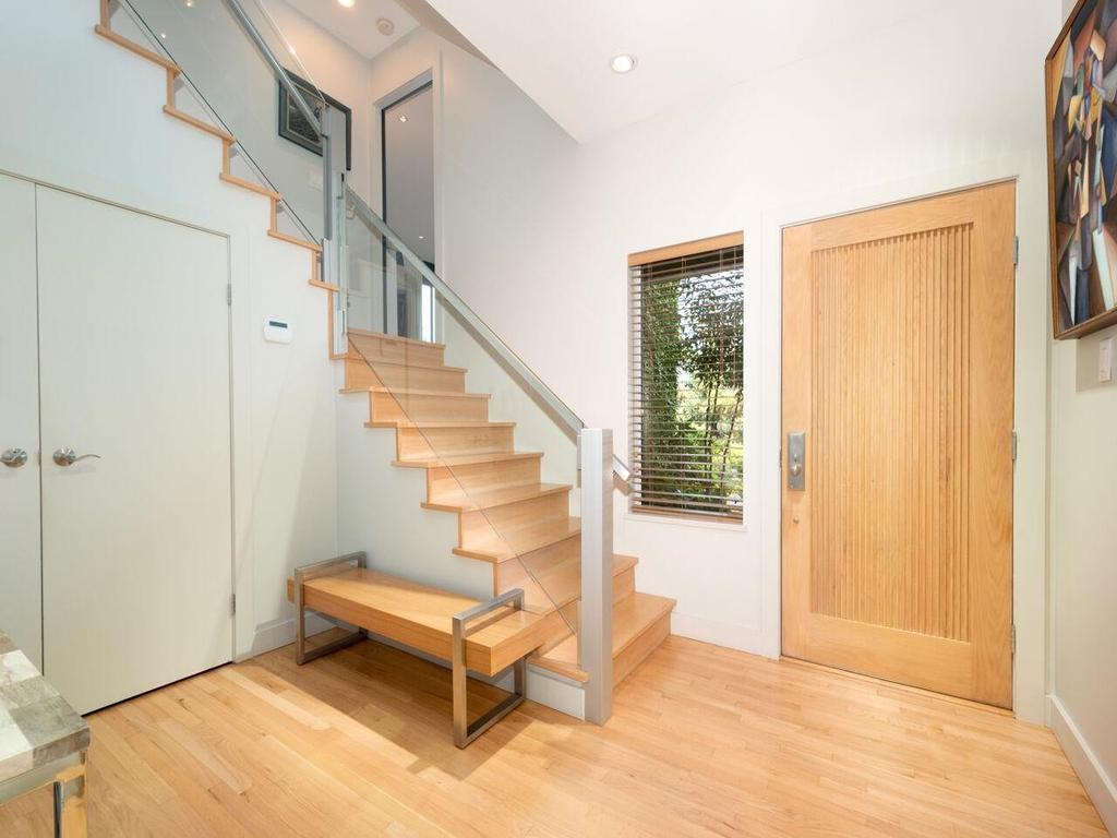 Listing Image for R3047886