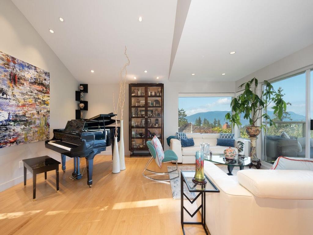 Listing Image for R3047886