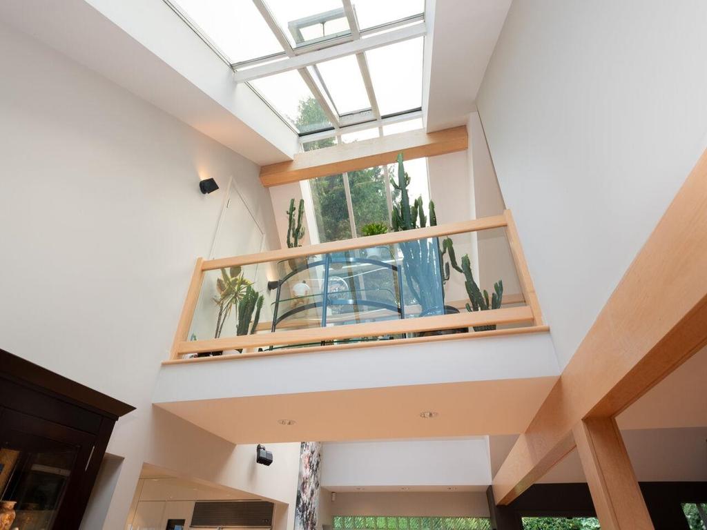 Listing Image for R3047886