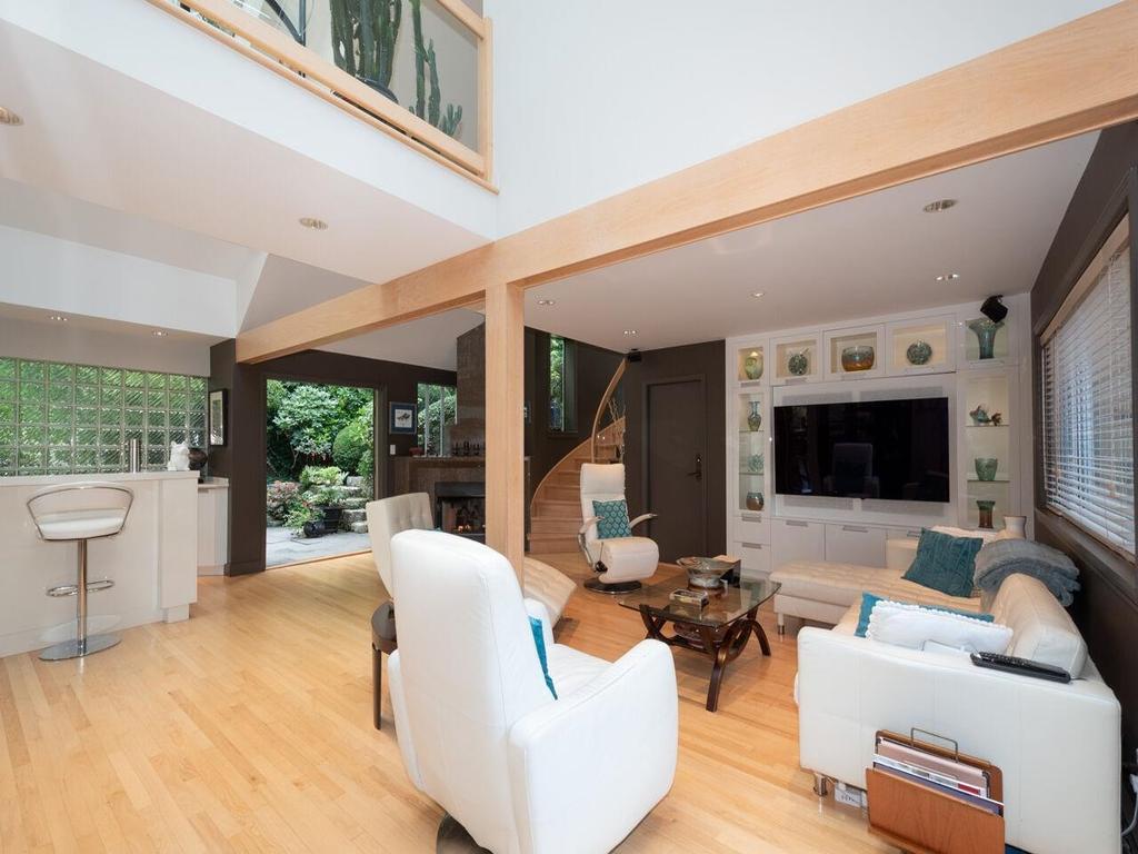 Listing Image for R3047886