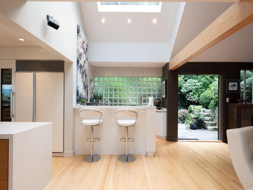 Listing Image for R3047886