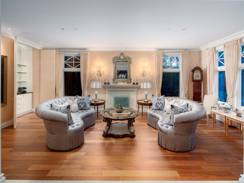 Listing Image for R3047947