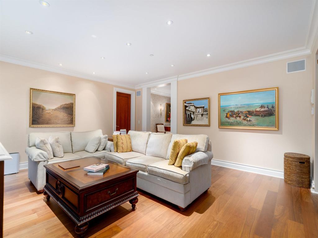 Listing Image for R3047947