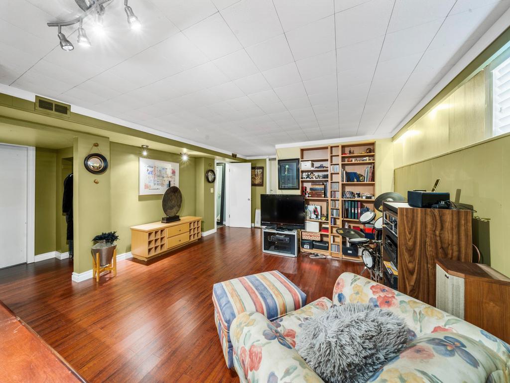 Listing Image for R3048340