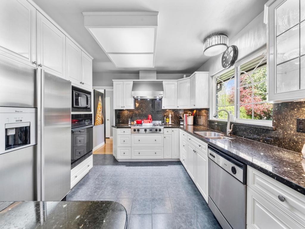 Listing Image for R3048340