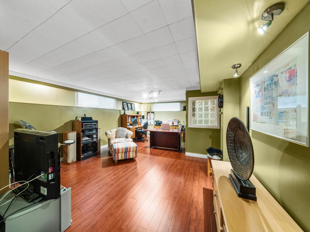 Listing Image for R3048340