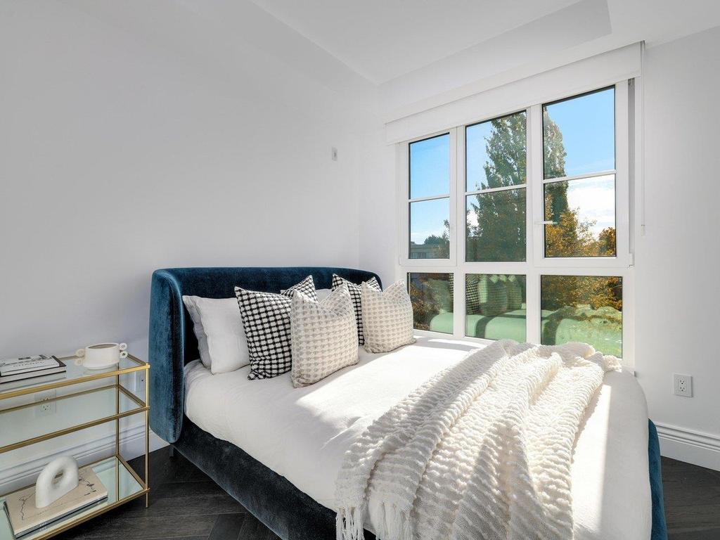 Listing Image for R3048952