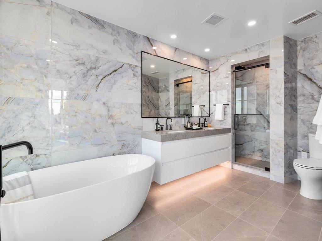 Listing Image for R3048952