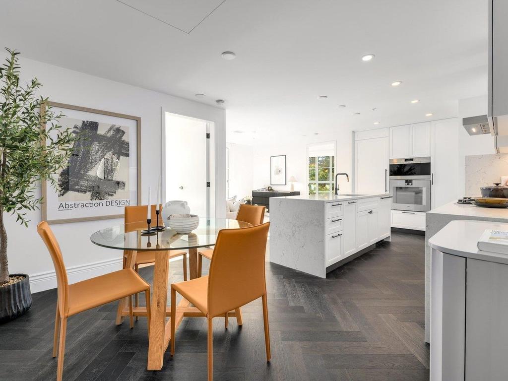 Listing Image for R3048952