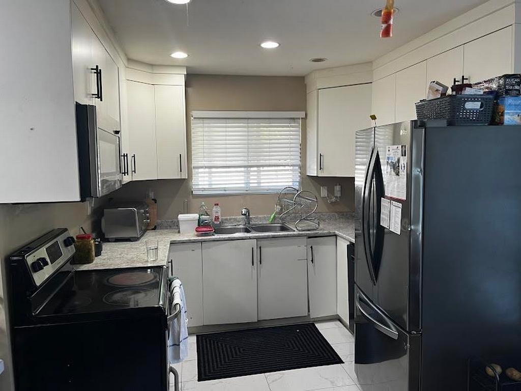 Listing Image for R3049040