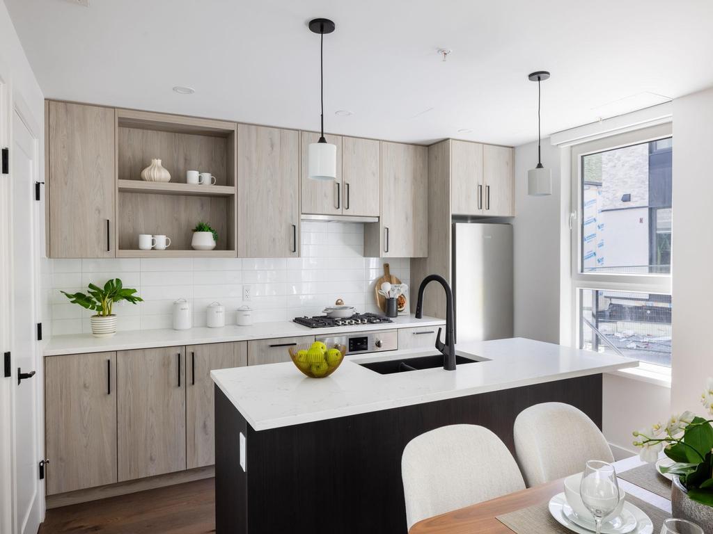 Listing Image for R3049095