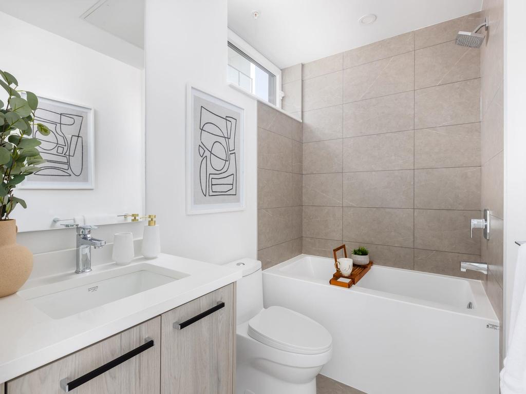 Listing Image for R3049095