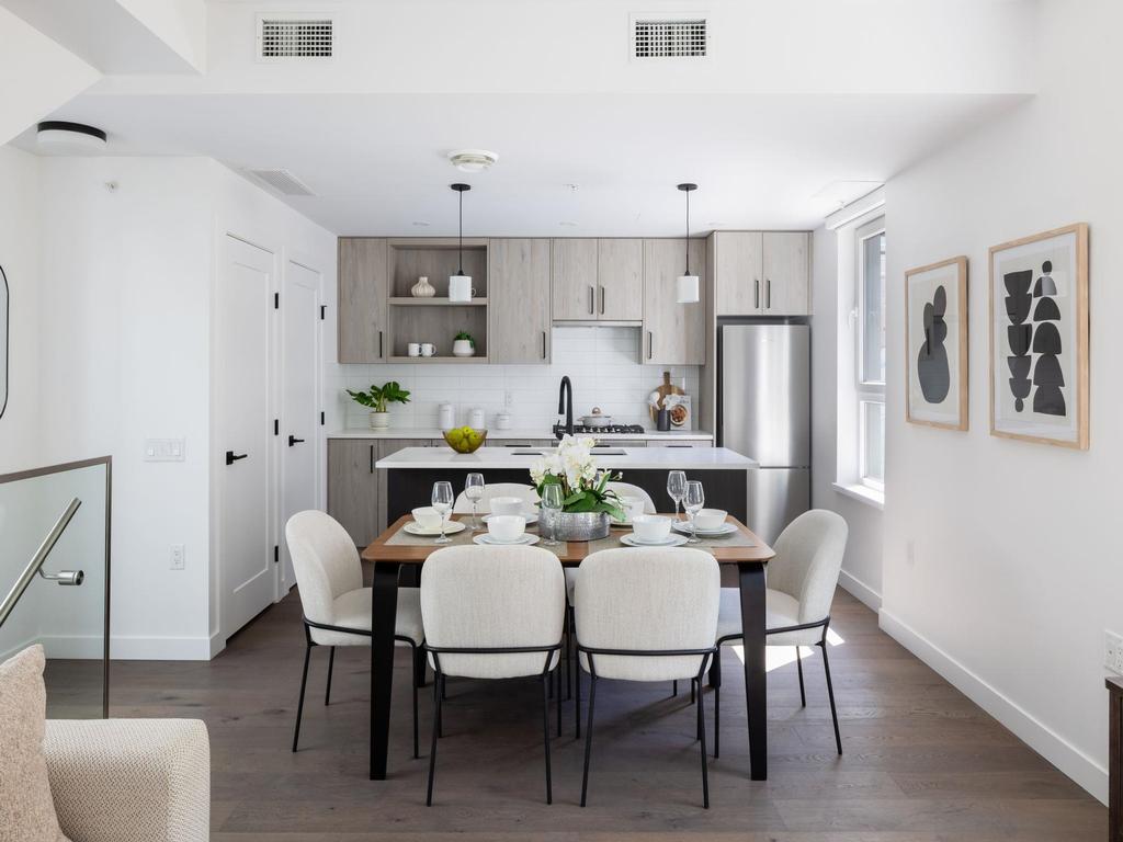 Listing Image for R3049095