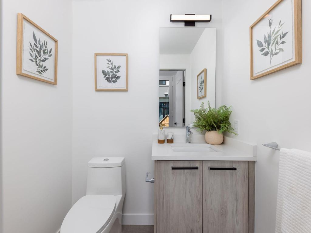 Listing Image for R3049095