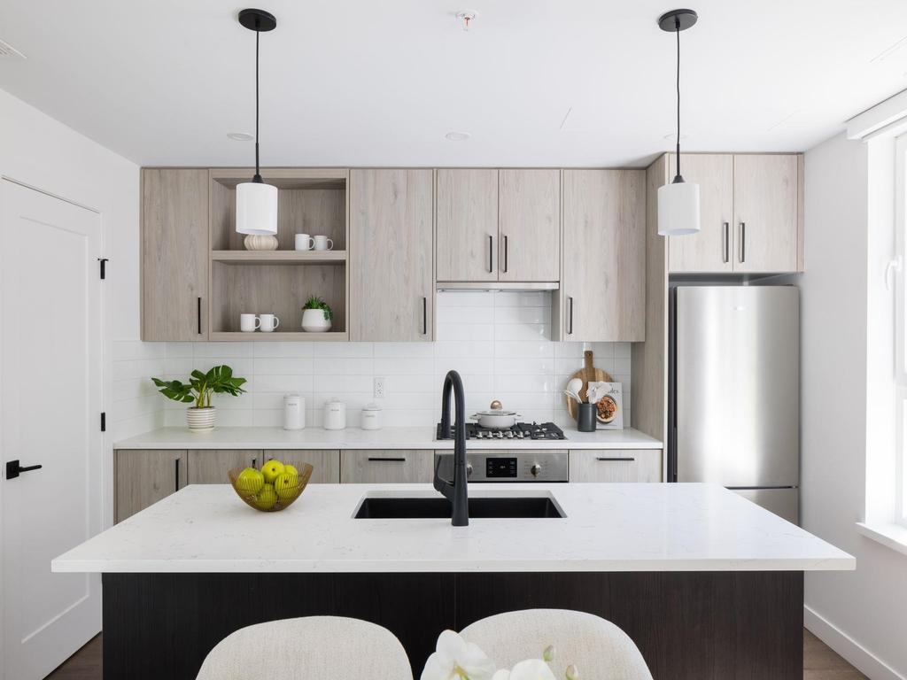 Listing Image for R3049095