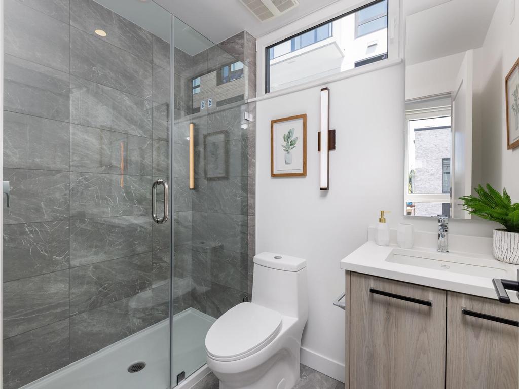 Listing Image for R3049095