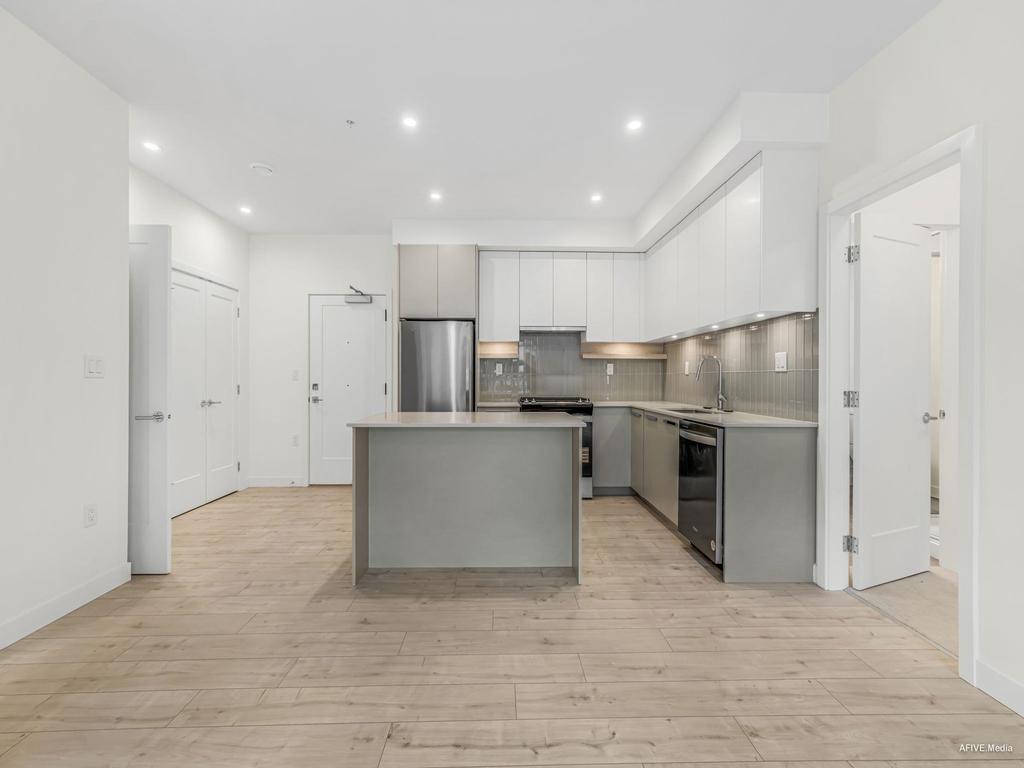 Listing Image for R3049323