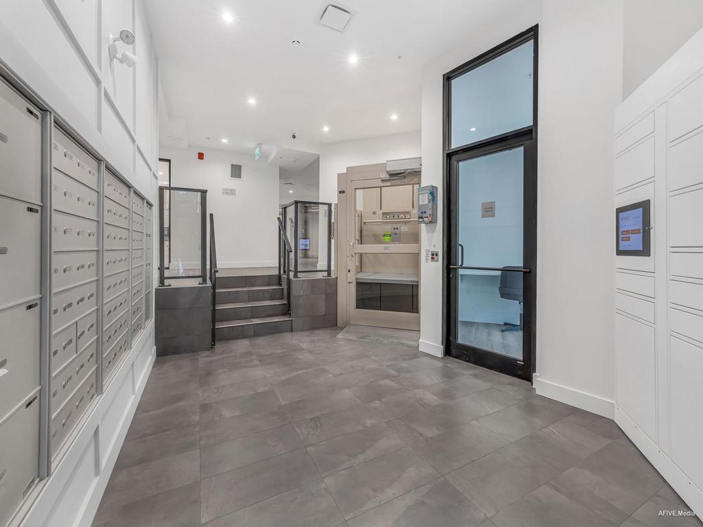 Listing Image for R3049323