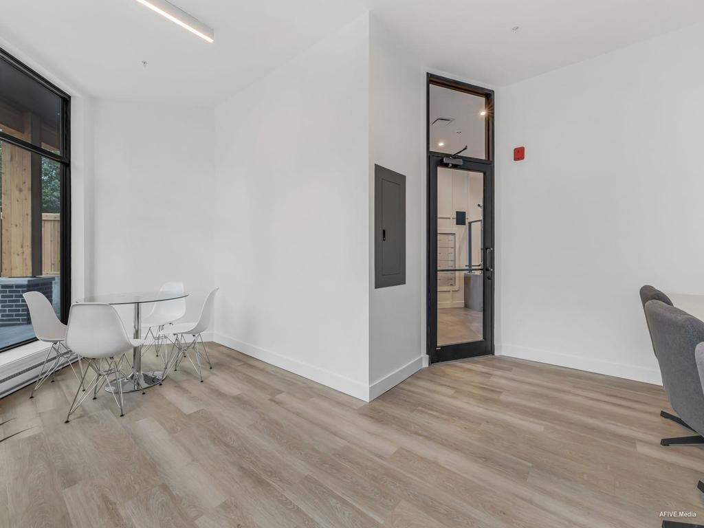 Listing Image for R3049323