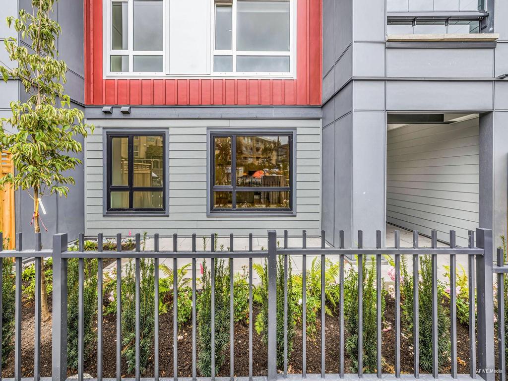 Listing Image for R3049323