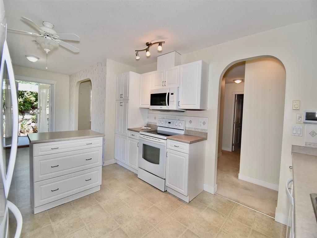 Listing Image for R3049604