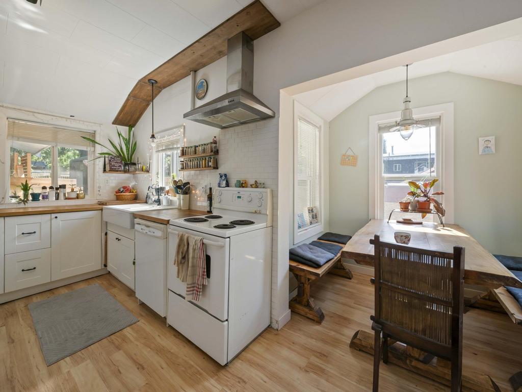 Listing Image for R3049924