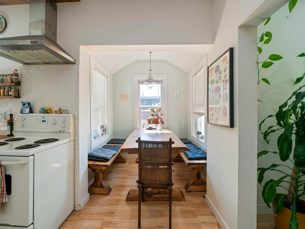 Listing Image for R3049924