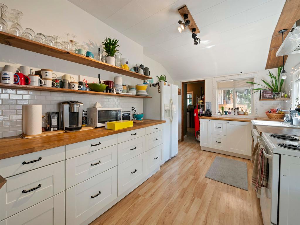 Listing Image for R3049924