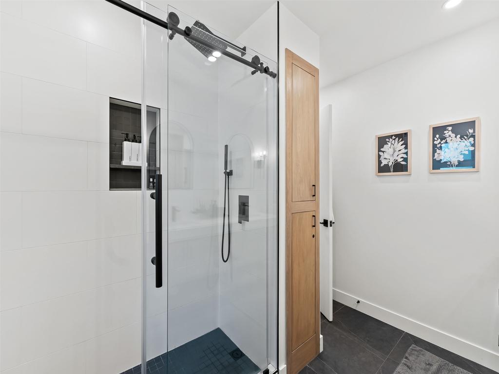 Listing Image for R3049998