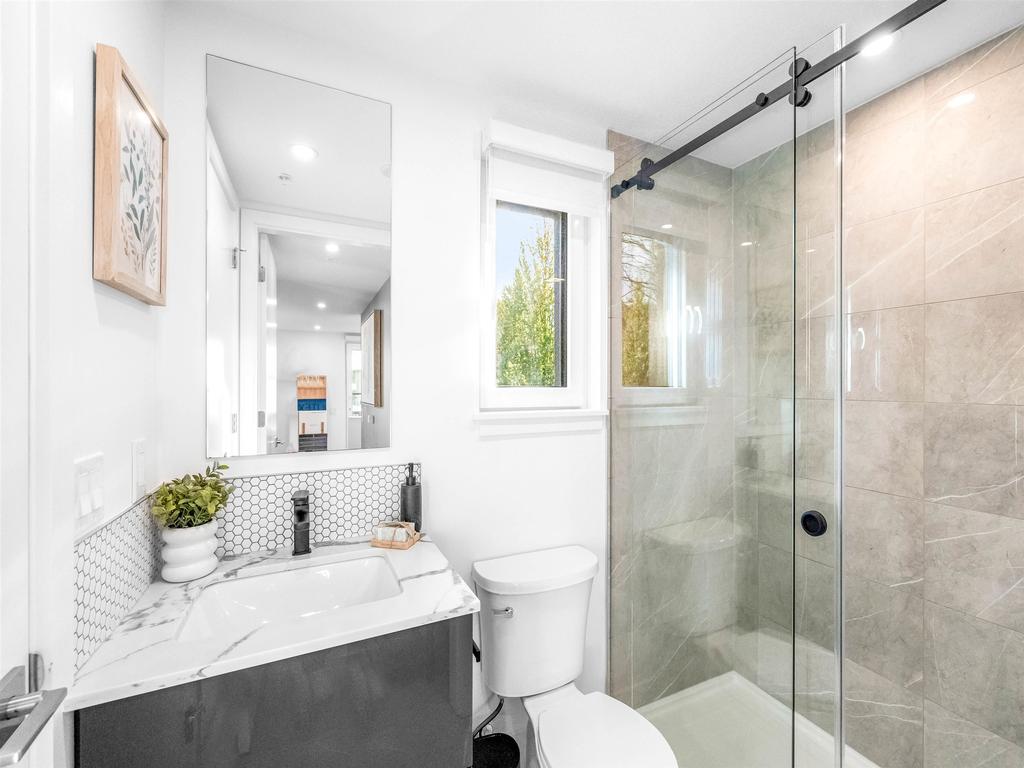 Listing Image for R3050027