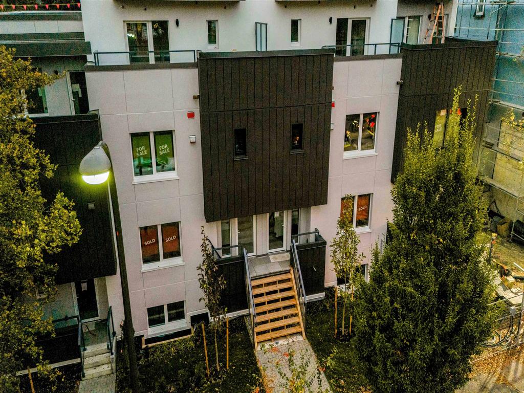 Listing Image for R3050027