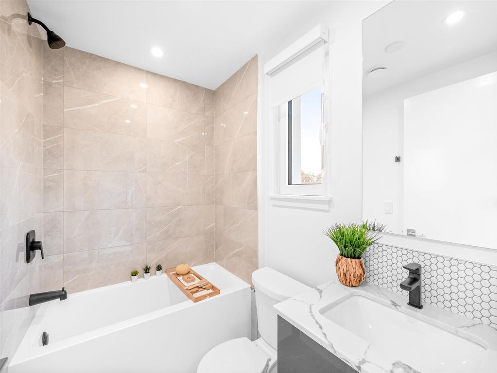 Listing Image for R3050027