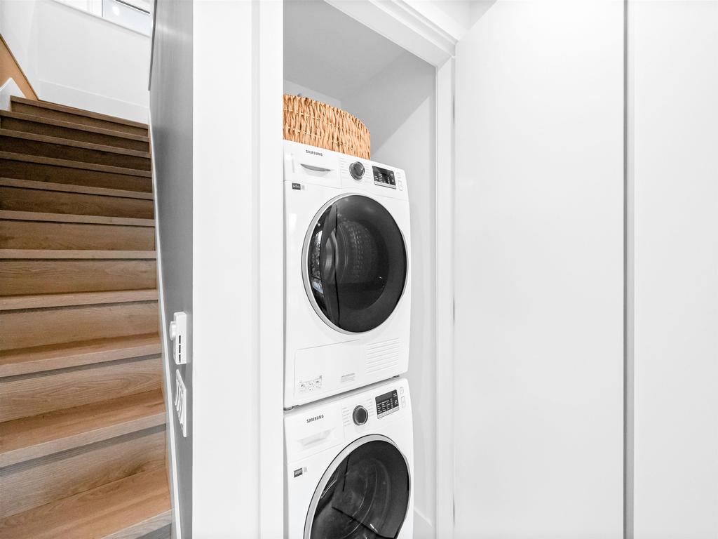 Listing Image for R3050027