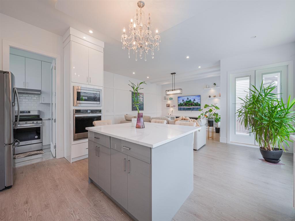 Listing Image for R3050706