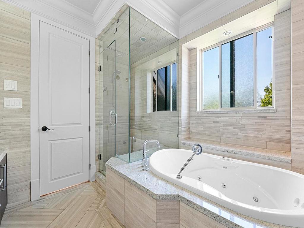 Listing Image for R3050883