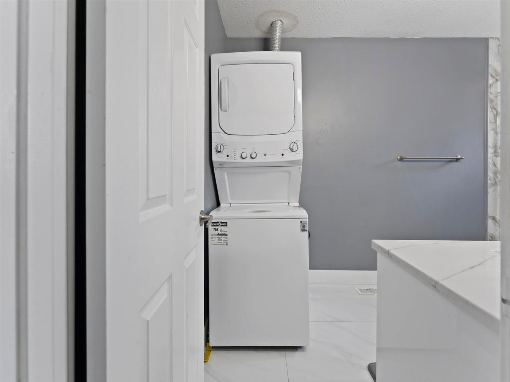 Listing Image for R3050890