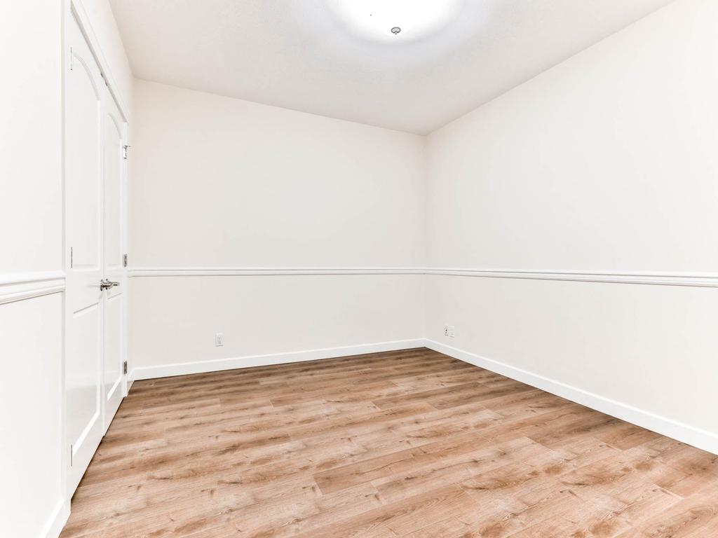 Listing Image for R3052343