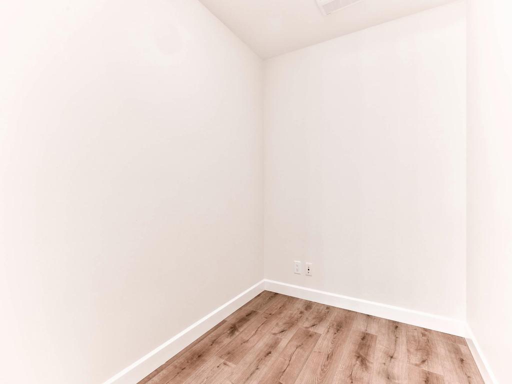 Listing Image for R3052343