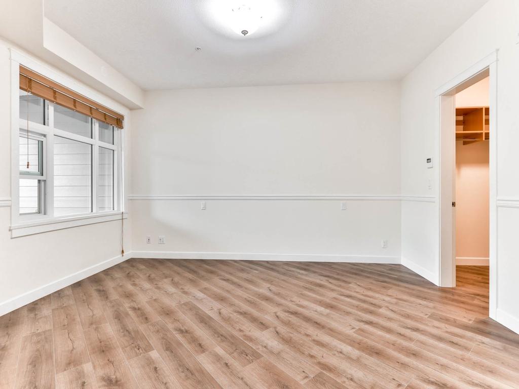 Listing Image for R3052343